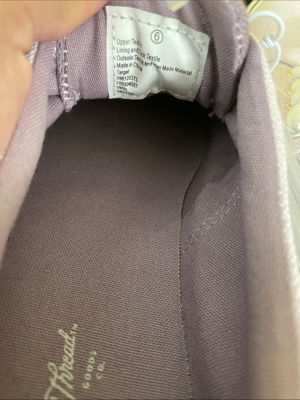 Universal Thread Lavender Canvas Low-Top Sneakers with White Laces - Picture 3 of 4